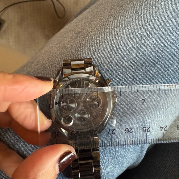 Michael Kors Gunmetal watch - Picture 2 of 2